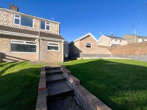 Photo 21- click for photo gallery